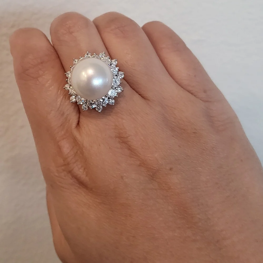 13mm white south sea pearl 14k yellow & white gold ring Sz6 Signity CZ halo - Picture 4 of 10